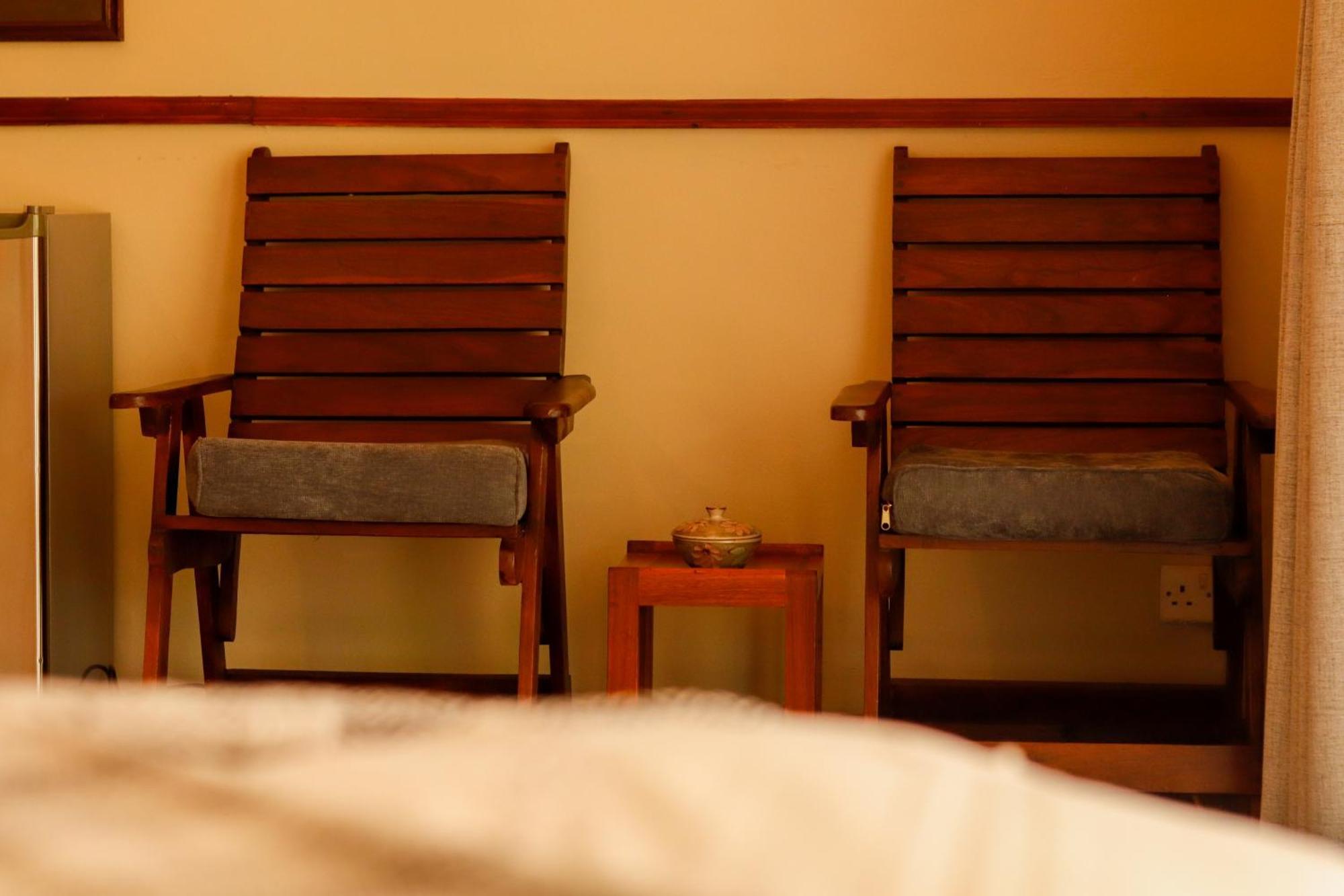 Room In Villa - Zambezi Family Lodge - Elephant Room شلالات فيكتوريا المظهر الخارجي الصورة