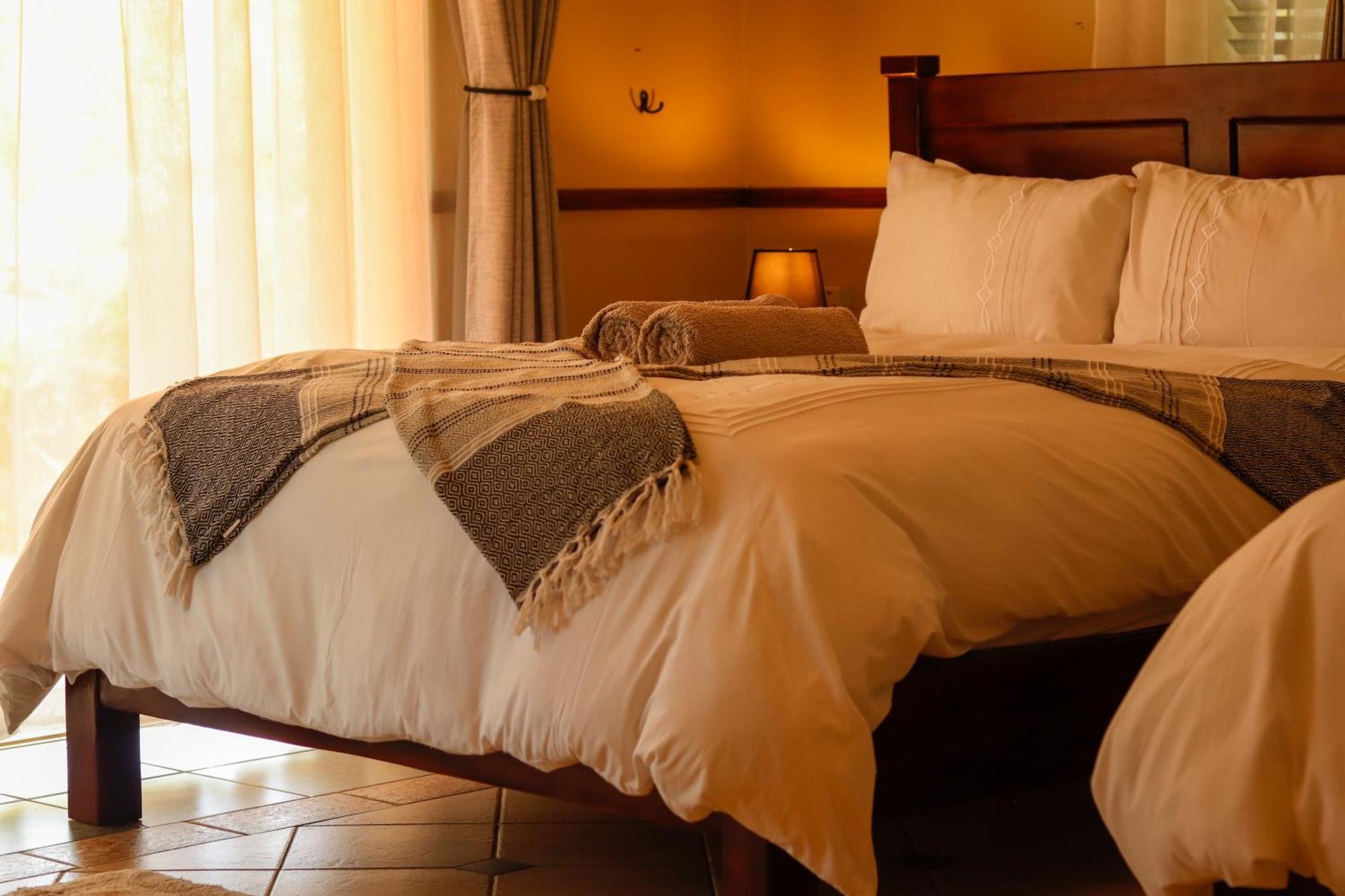 Room In Villa - Zambezi Family Lodge - Elephant Room شلالات فيكتوريا المظهر الخارجي الصورة